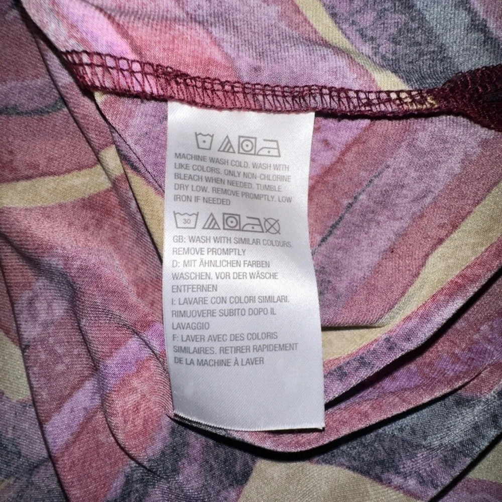 Susan Graver ~ Women’s Multicolor Chevron Long Sleeve Tunic Top A343065 Size 1X - Picture 7 of 8